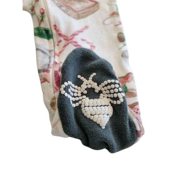 Burts Bees Baby Organic Cotton Pajama Sleeper 6-9 Months Christmas Mouse - Picture 3 of 7